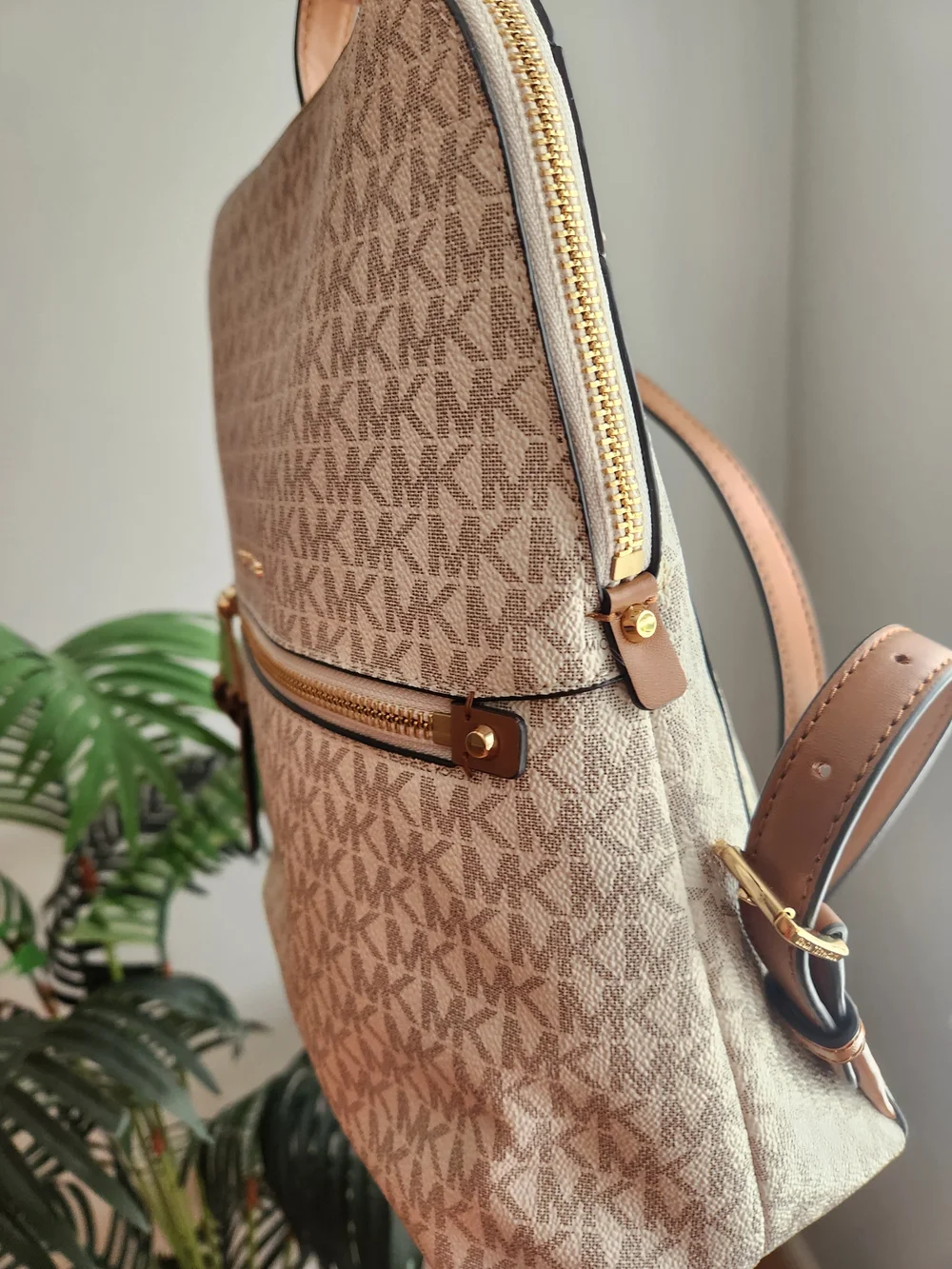 Michael Kors Jet Set Vanilla Signature Canvas Backpack
